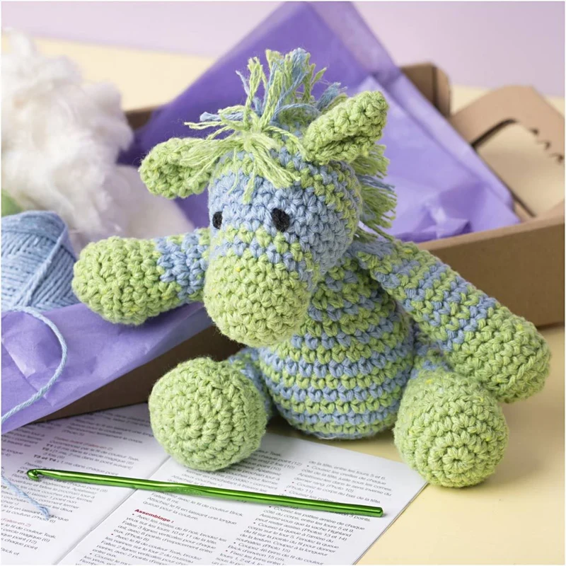 Creativ Company | Amigurumi Zebra Häkelset DIY Baumwolle hellblau hellgrün