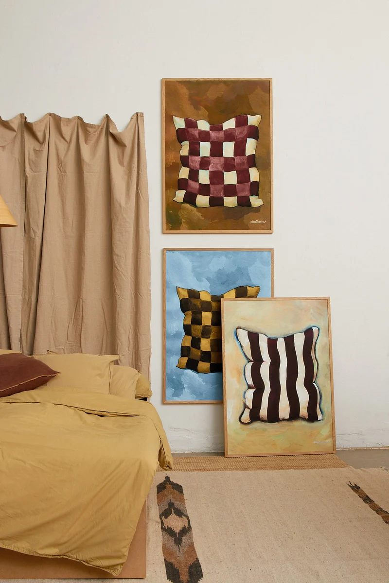 Wide stripe pillow