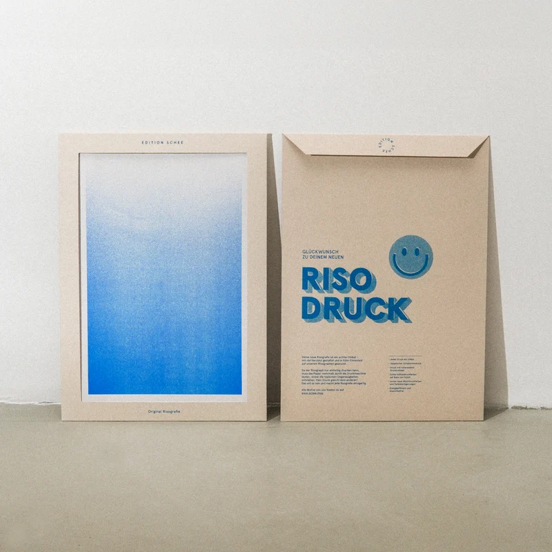 Into the blue (DIN A3) | Edition SCHEE | Risographie
