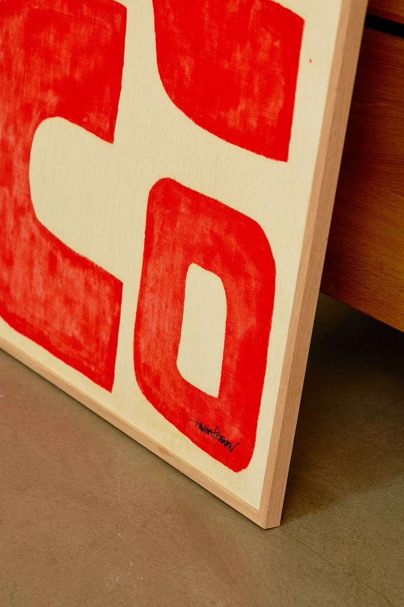 Linen bright red