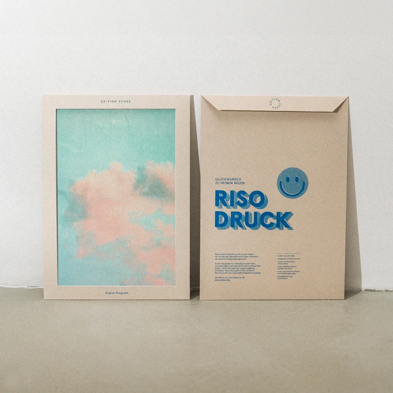 Fluorescent Clouds (DIN A3) | Edition SCHEE | Risographie