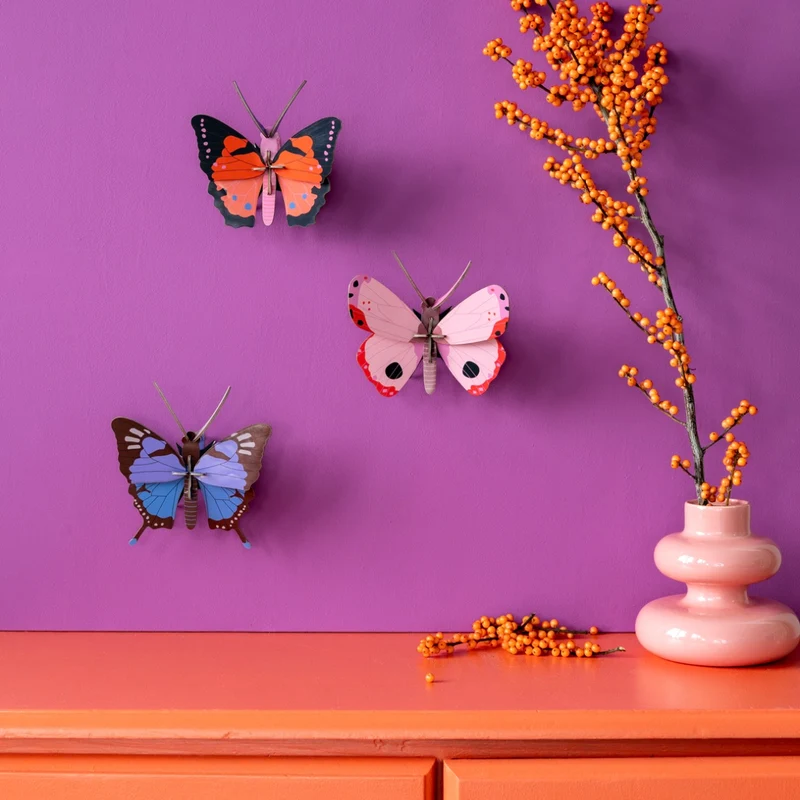 Wanddeko “Rosora Butterfly” | Farbintensives 3D Design | studio ROOF