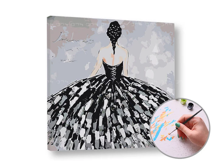 Paint by Numbers - Жена в черна рокля