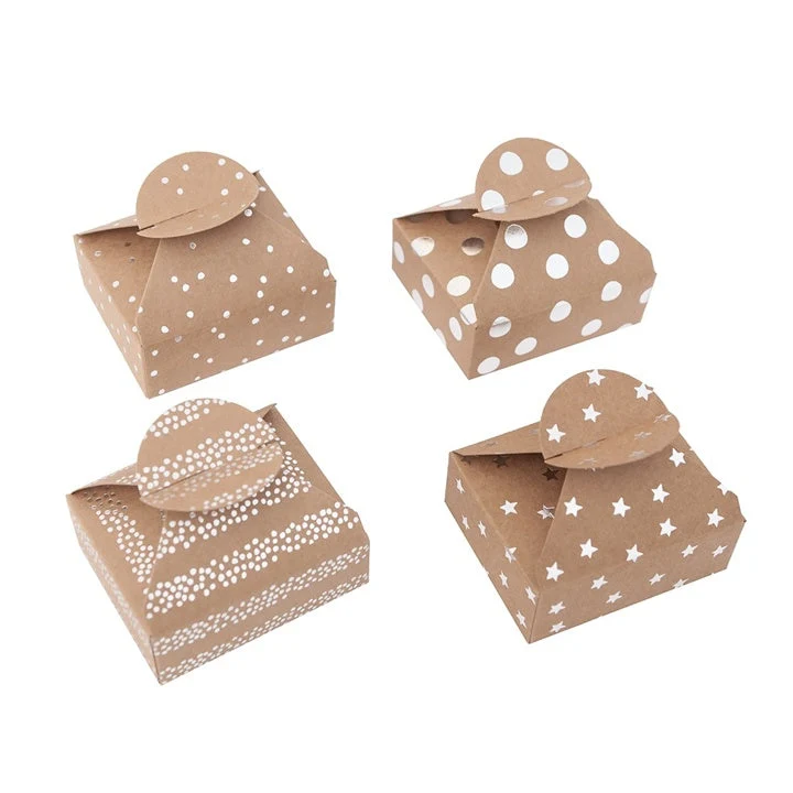 Poklon kutijice sa srebrnim uzorkom 6x7,5x2,5 cm – 4 kom