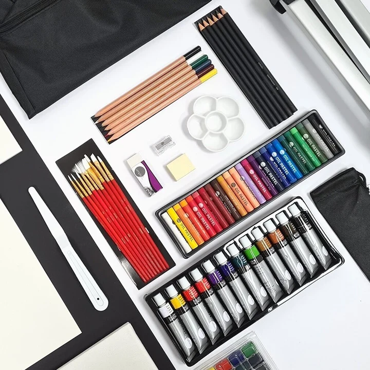 Голям художествен комплект Daler-Rowney със статив - 115 части
