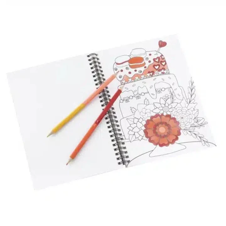 Knižka s aktivitami Farbenie podľa čísel 23 × 16 cm - 36 listov s 12 farbami